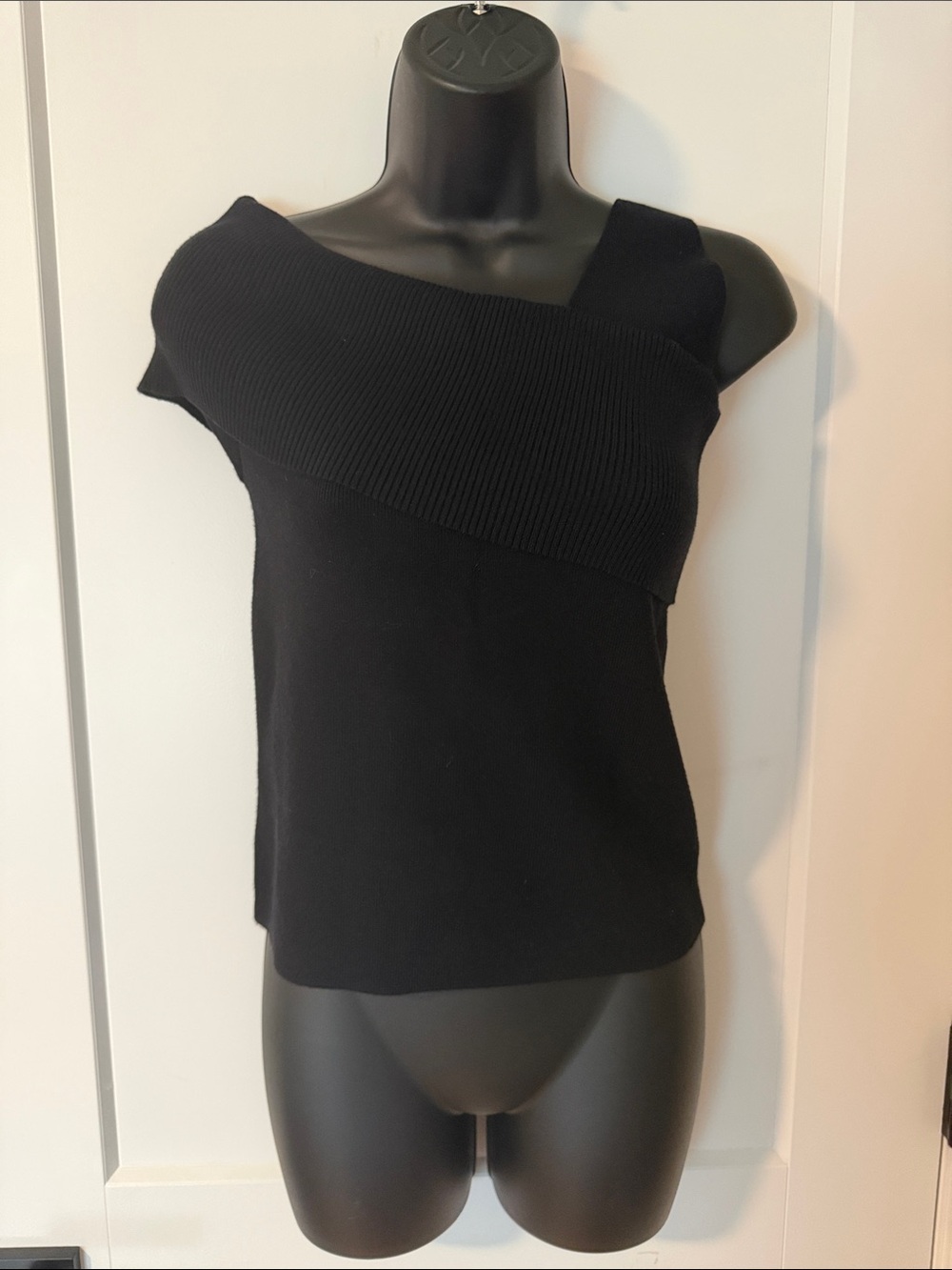 NWT Line & Dot Black One-Shoulder Fold-Over Tank Top